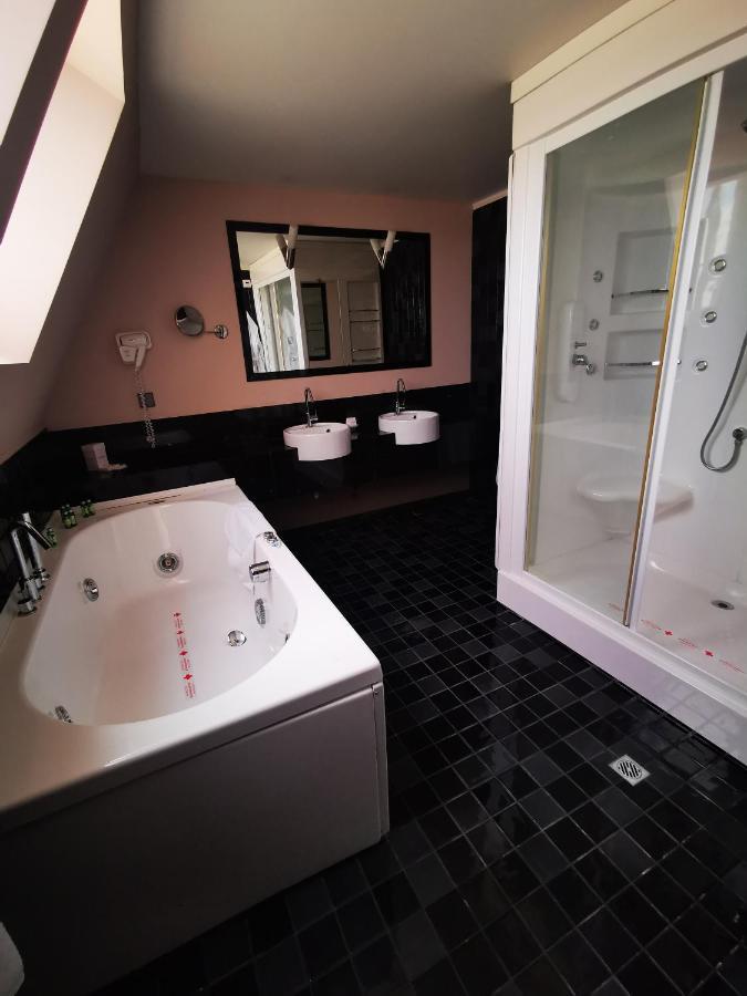 Park Hotel Romantica スヴィレングラッド エクステリア 写真