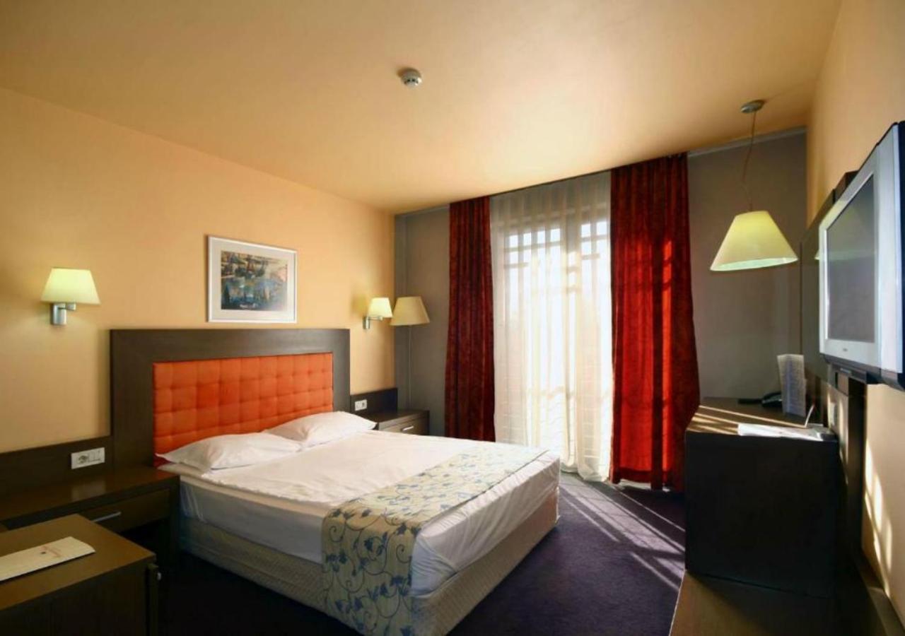 Park Hotel Romantica スヴィレングラッド エクステリア 写真
